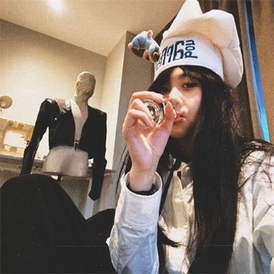 血溅小楼破碎心